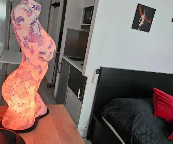 Village Naturiste Vue Sur Port Nature 7 Agde