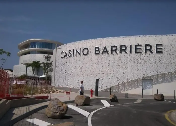 Apartment Village Naturiste Vue Sur Port Nature 7 *