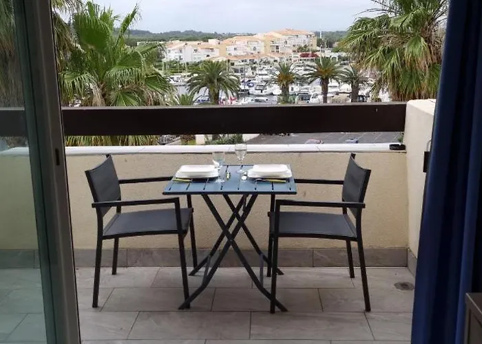 Village Naturiste Vue Sur Port Nature 7 *